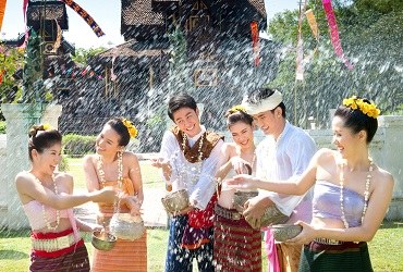 Khám phá điểm đặc sắc của lễ hội té nước Thái Lan 
