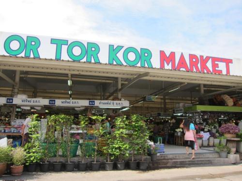 Cho-cuoi-tuan-OrTorKor