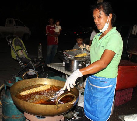 món ăn đường phố