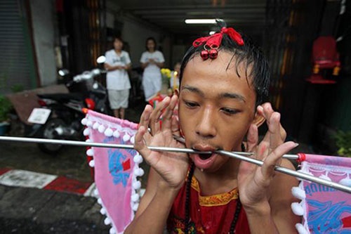 Vegetarian Festival Lễ hội ăn chay Phuket