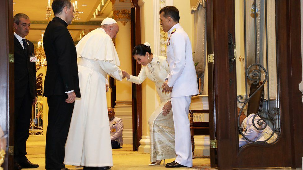 POPE TO THAILAND 06